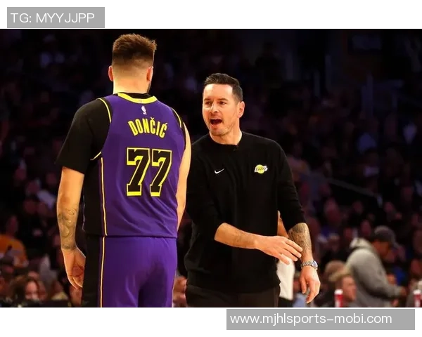 东契奇回忆与雷迪克搭档时的艰辛岁月全靠我独撑局面